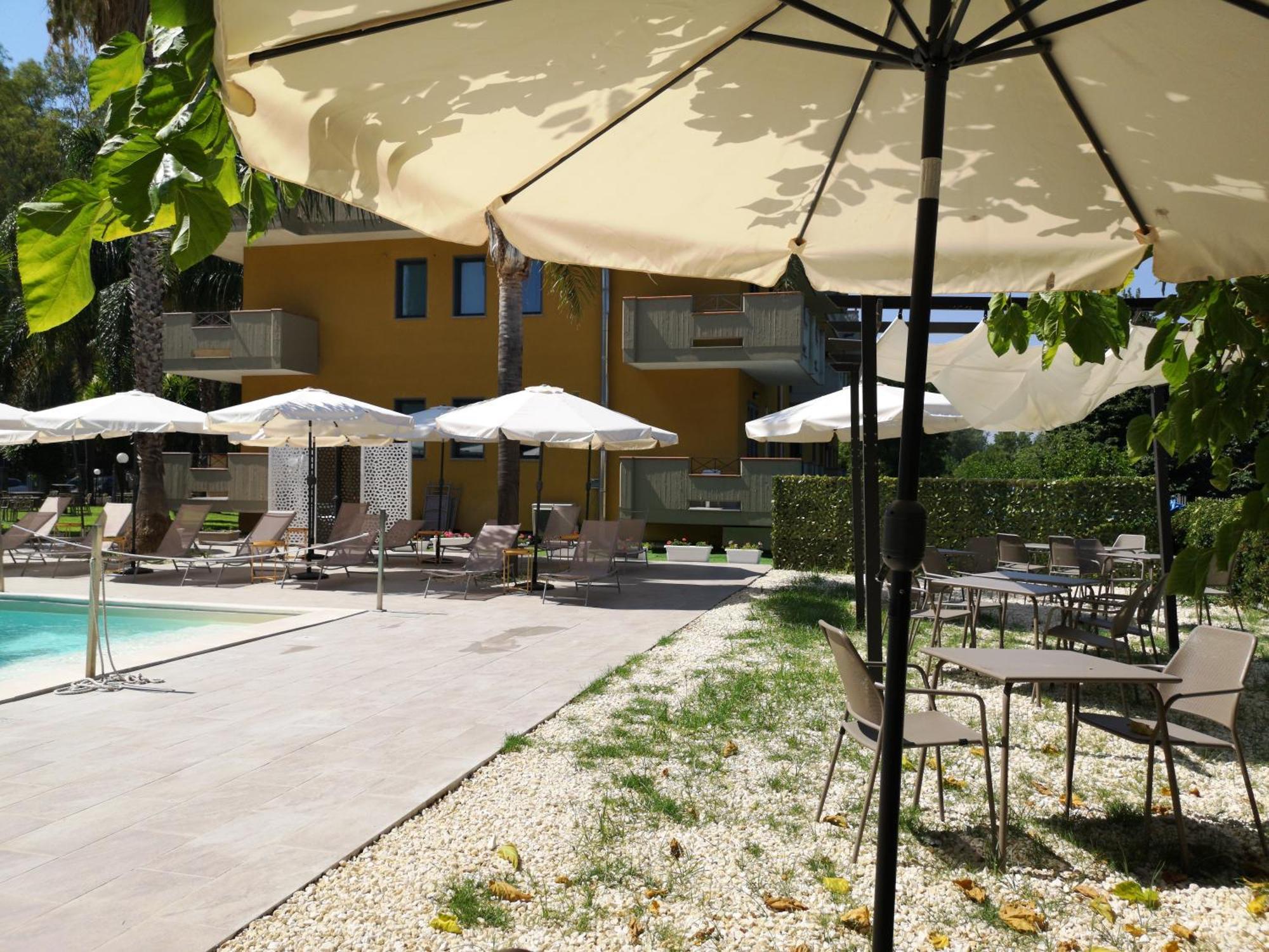Oasi Park Hotel Mascali Exterior photo